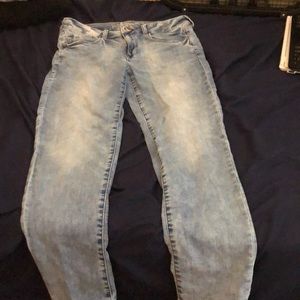 Light Wash AE jeans
